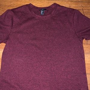 Burgundy Men’s Shirt size’s Small Like new Soft